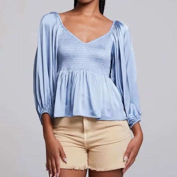 Chaser Silky Dolce Top in Blue Grotto. Smocked Bodice. Size Small.  NWT - Picture 1 of 7